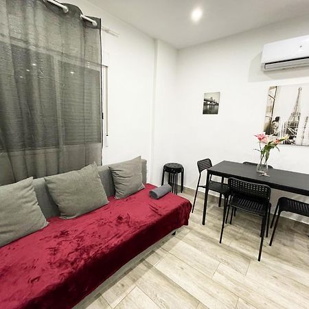 Apartments Near Metro Madrid Bagian luar foto